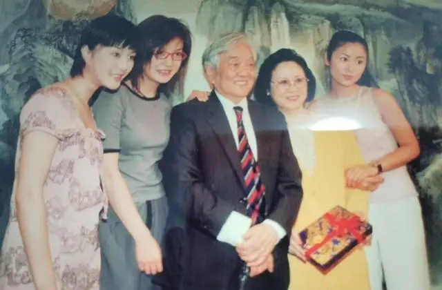 《还珠格格》小燕子市井言行成角色立意核心 | 现场图
